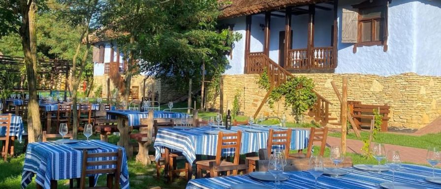 Bilete ieftine de avion Chisinau - Bucuresti